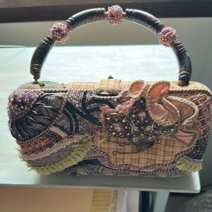 Cream and Pink Floral Clutch with Vintage Charm